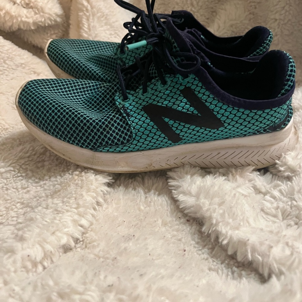 New Balance Teal and Black Athletic Shoes